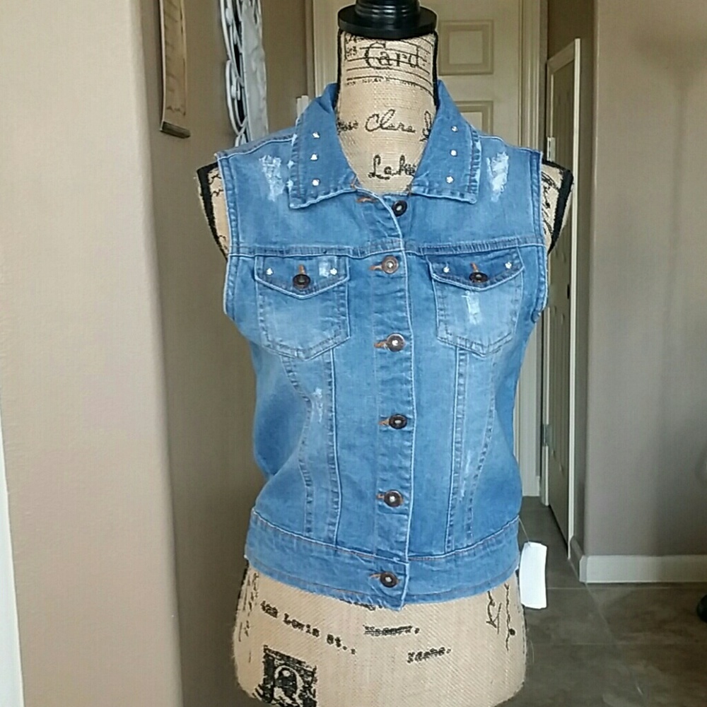 Blue age denim vest